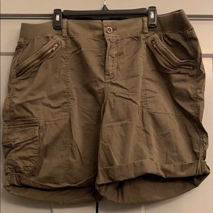 EVRI Olive Green Shorts